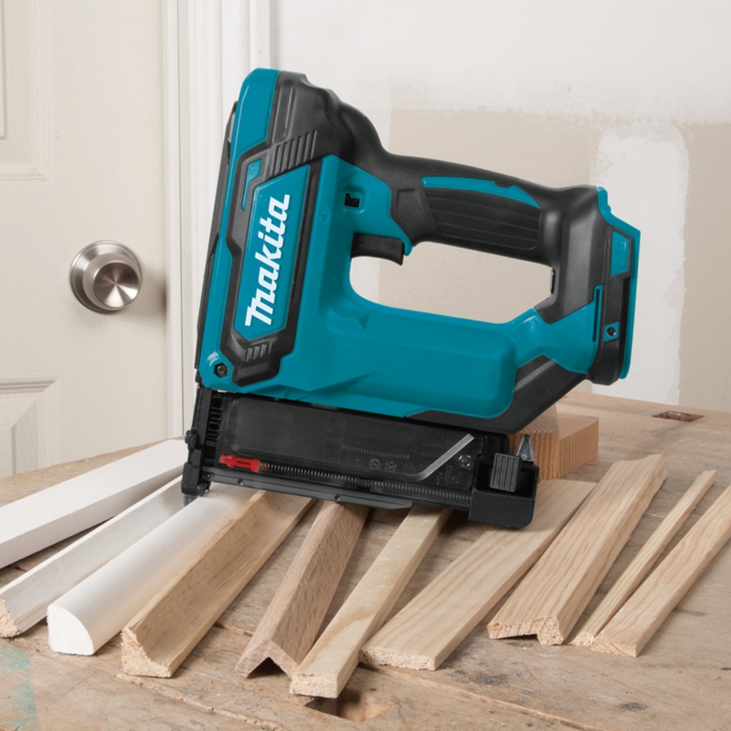 MAKITA XTP02Z 18V LXT® Lithium‑Ion Cordless 1‑3/8" Pin Nailer, 23 Ga., Tool Only