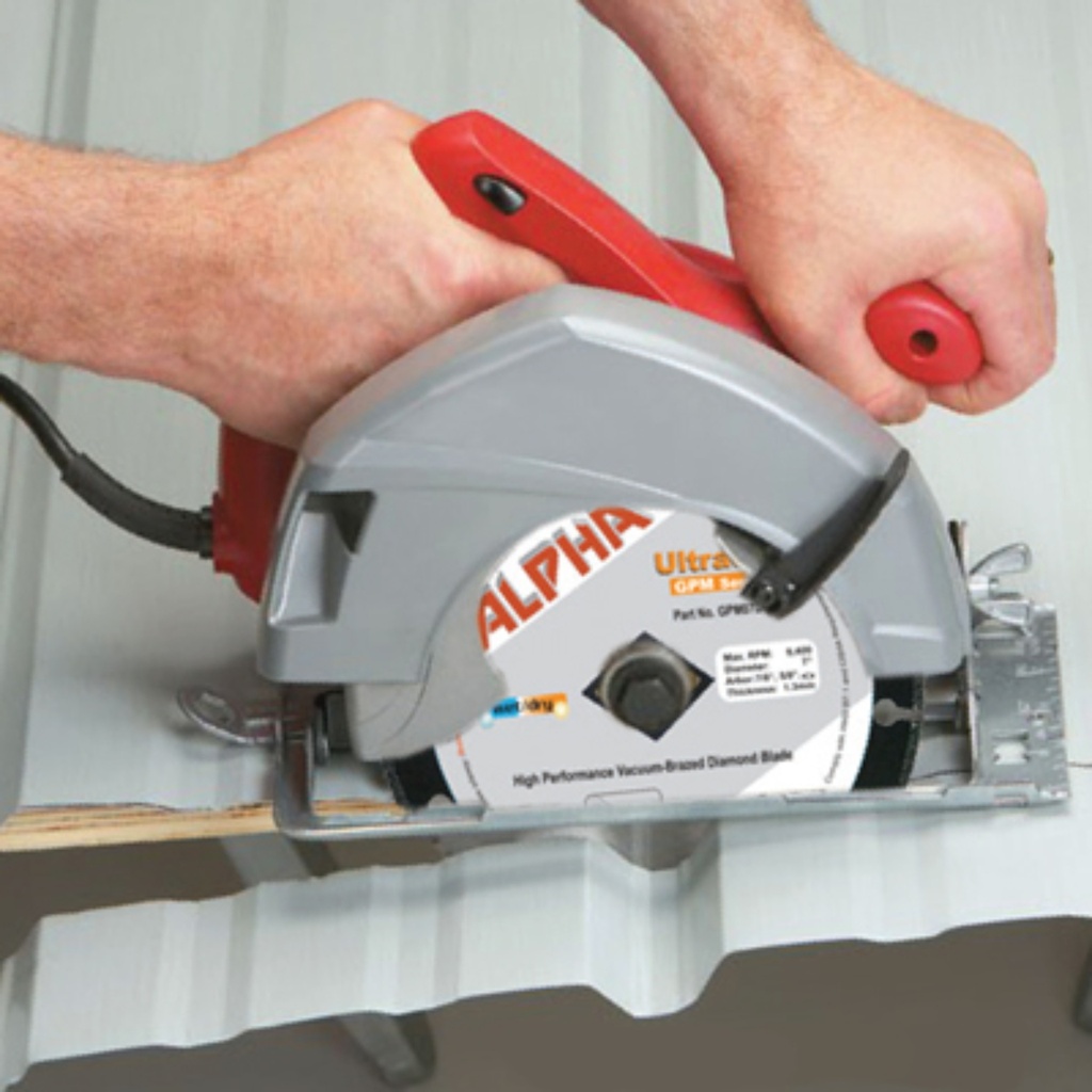 Alpha® Ultracut GPM Series The Ultimate Vacuum-Brazed Diamond Blade (8", 1.9mm, 20mm Thick, 7/8", 5/8", ◊ Arbor)