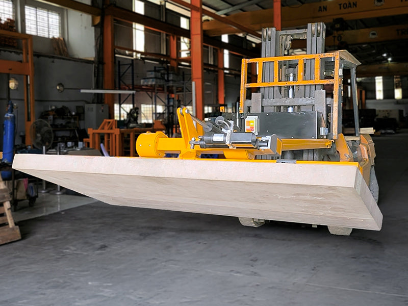 Aardwolf Fork Mounted Vacuum Lifting Attachment (FMVLAC2)